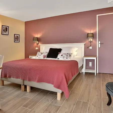Hotel Domaine De La Rhonie Meyrals Esterno foto